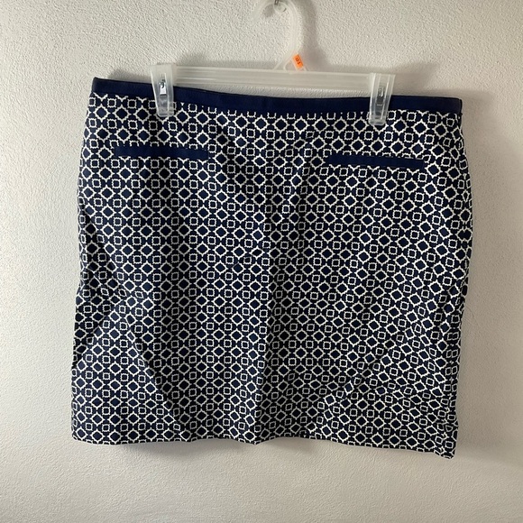 Talbots Dresses & Skirts - Talbots Blue & White Skirt Sz‎ 14